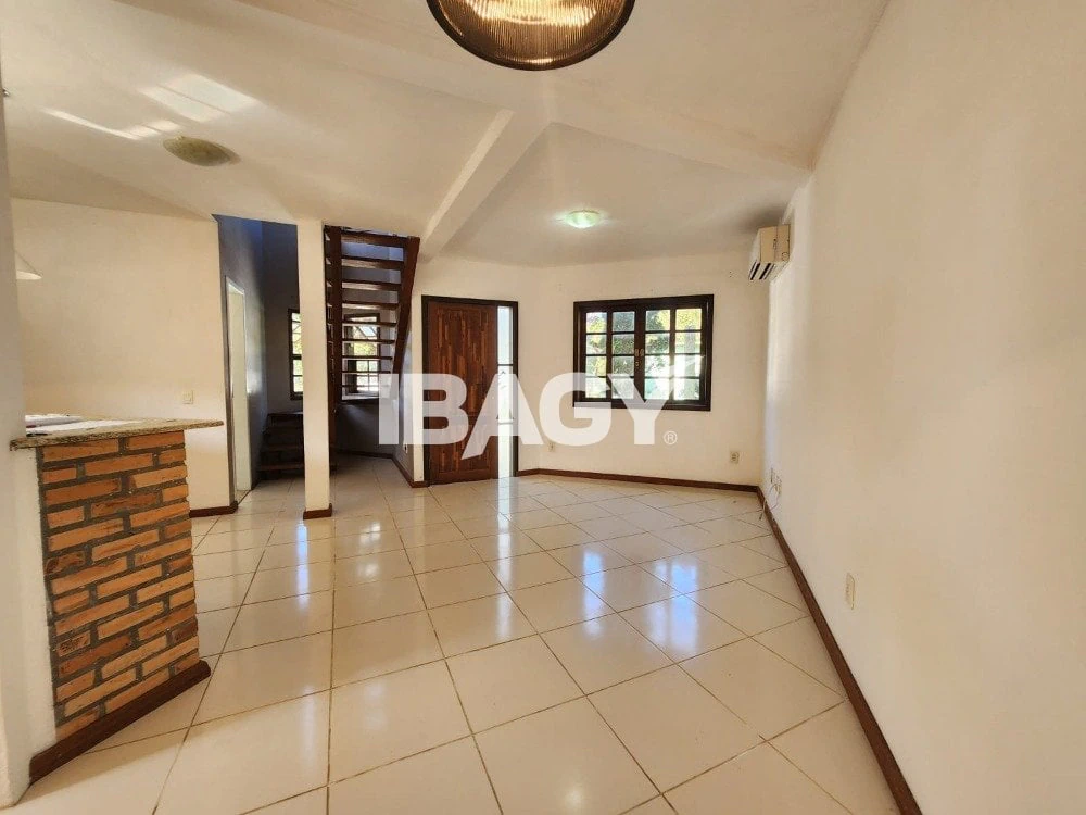 House with 3 bedrooms and a private BBQ area — photo 5