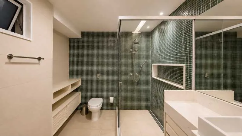 260 m² unfurnished apartment with balcony and 3 bedrooms — photo 10