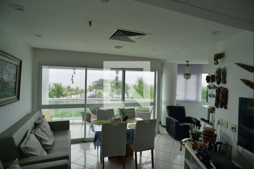 99 m² apartment with 2 suites and 1 parking space