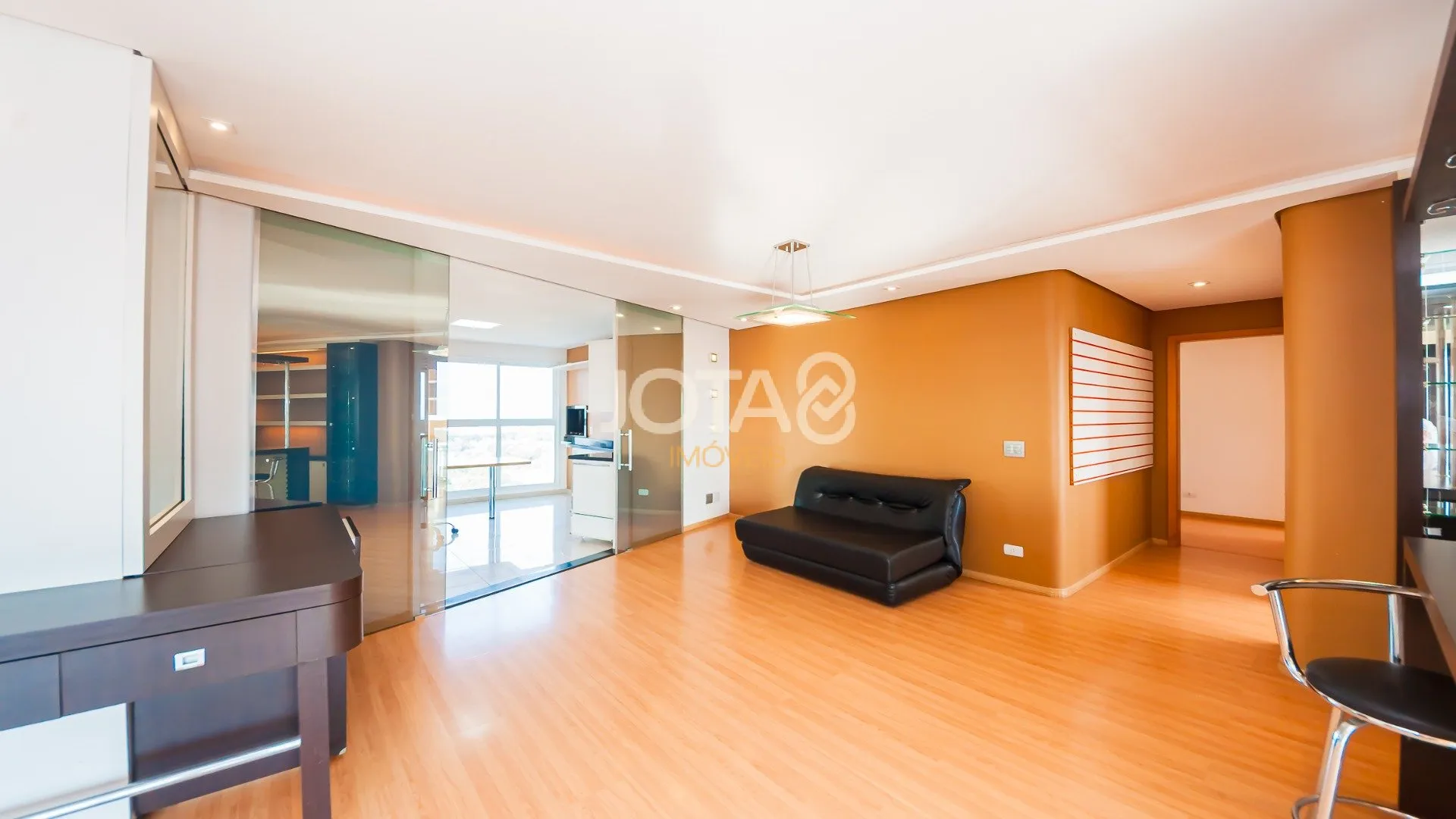 3 en-suite bedroom apartment with balcony and 267 m² — photo 5