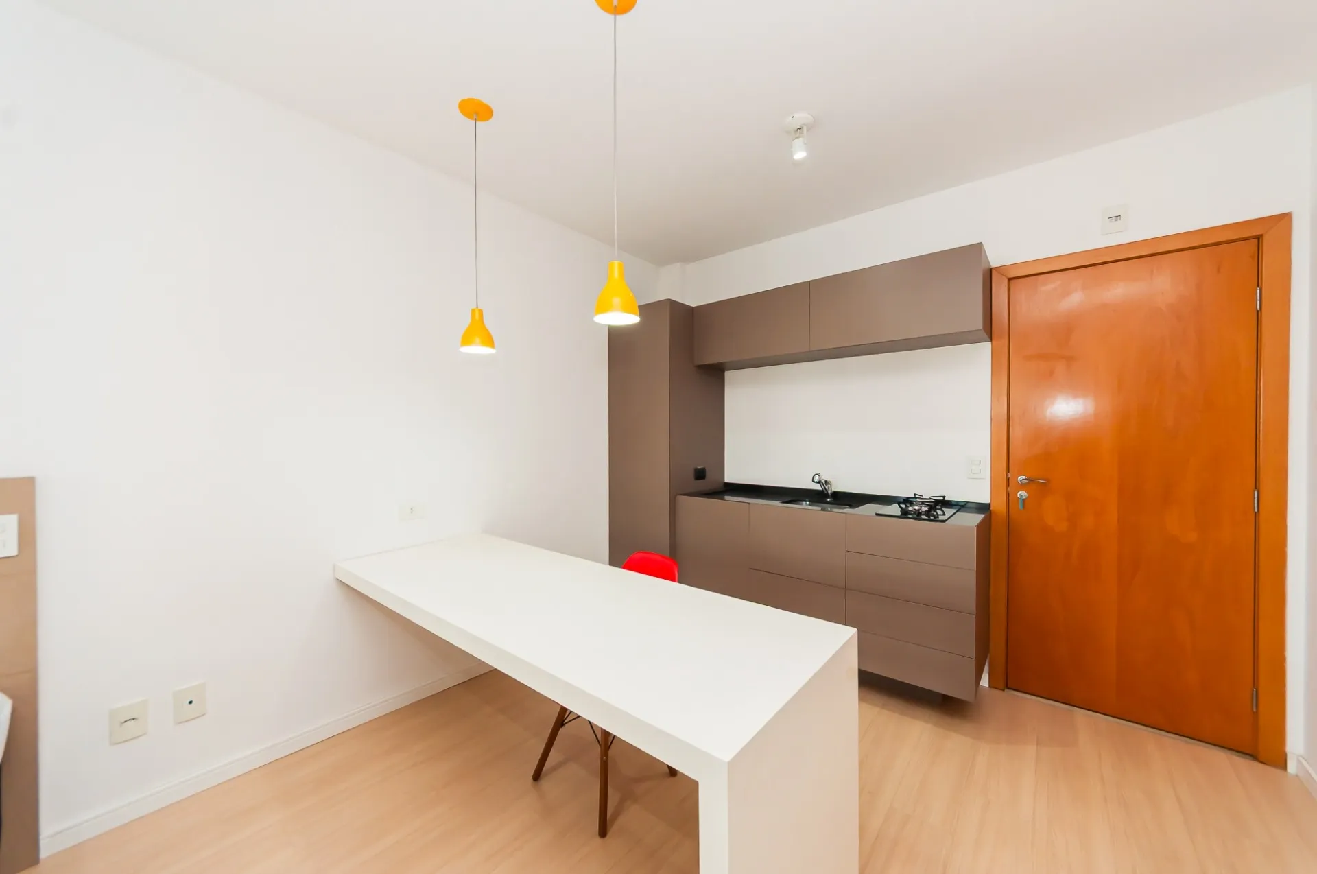 Furnished apartment with an open-plan kitchen and 1 parking spot — photo 25