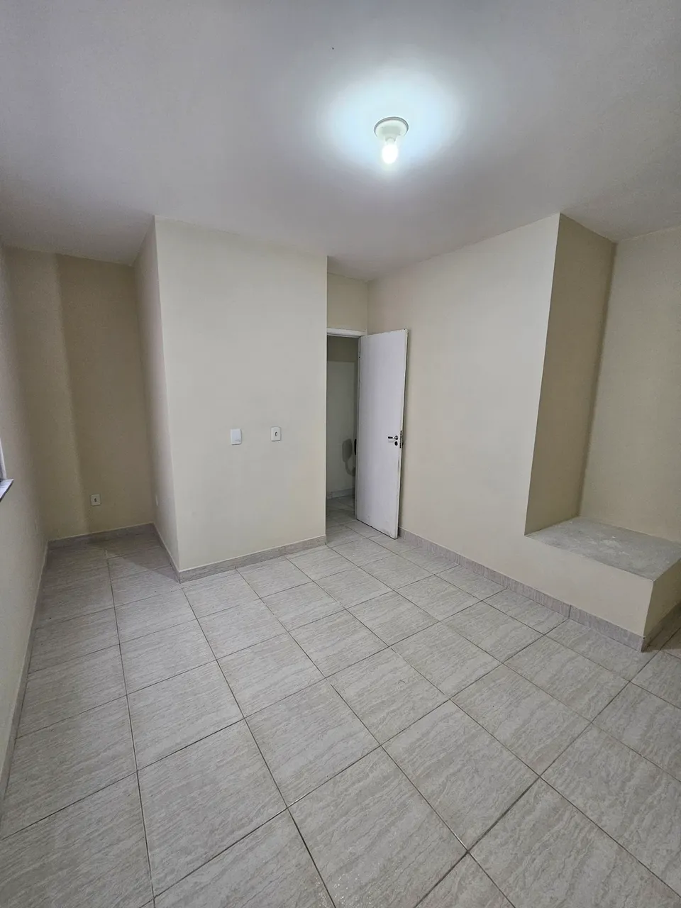 Unfurnished house with 2 bedrooms and 3 bathrooms — photo 10