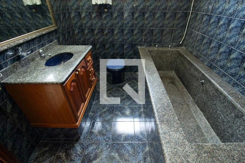 House, 320 m², with a bathtub — photo 7