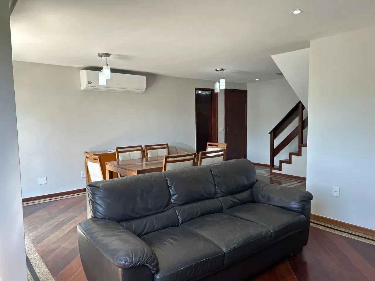 Unfurnished apartment with 3 bedrooms and 5 bathrooms — photo 13