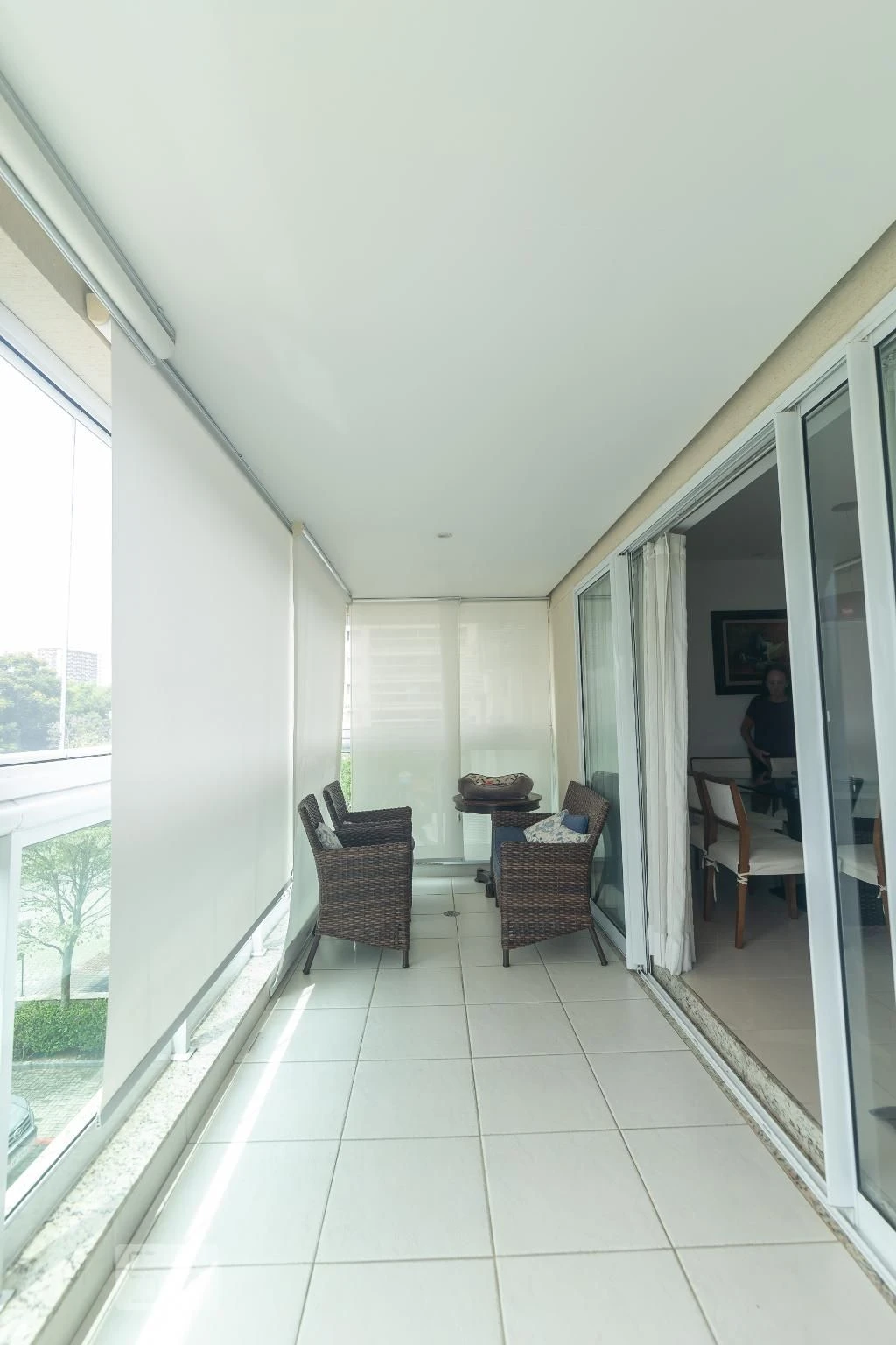 Apartamento mobiliado, 156 m², com varanda envidraçada — photo 3