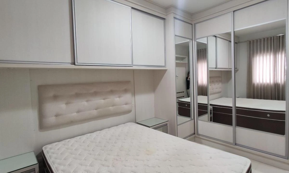 2-bedroom apartment with a home office — photo 9