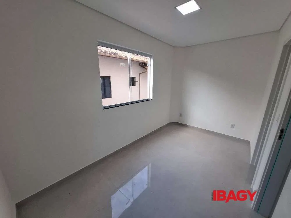 Apartment, 74 m², with a private BBQ — photo 10