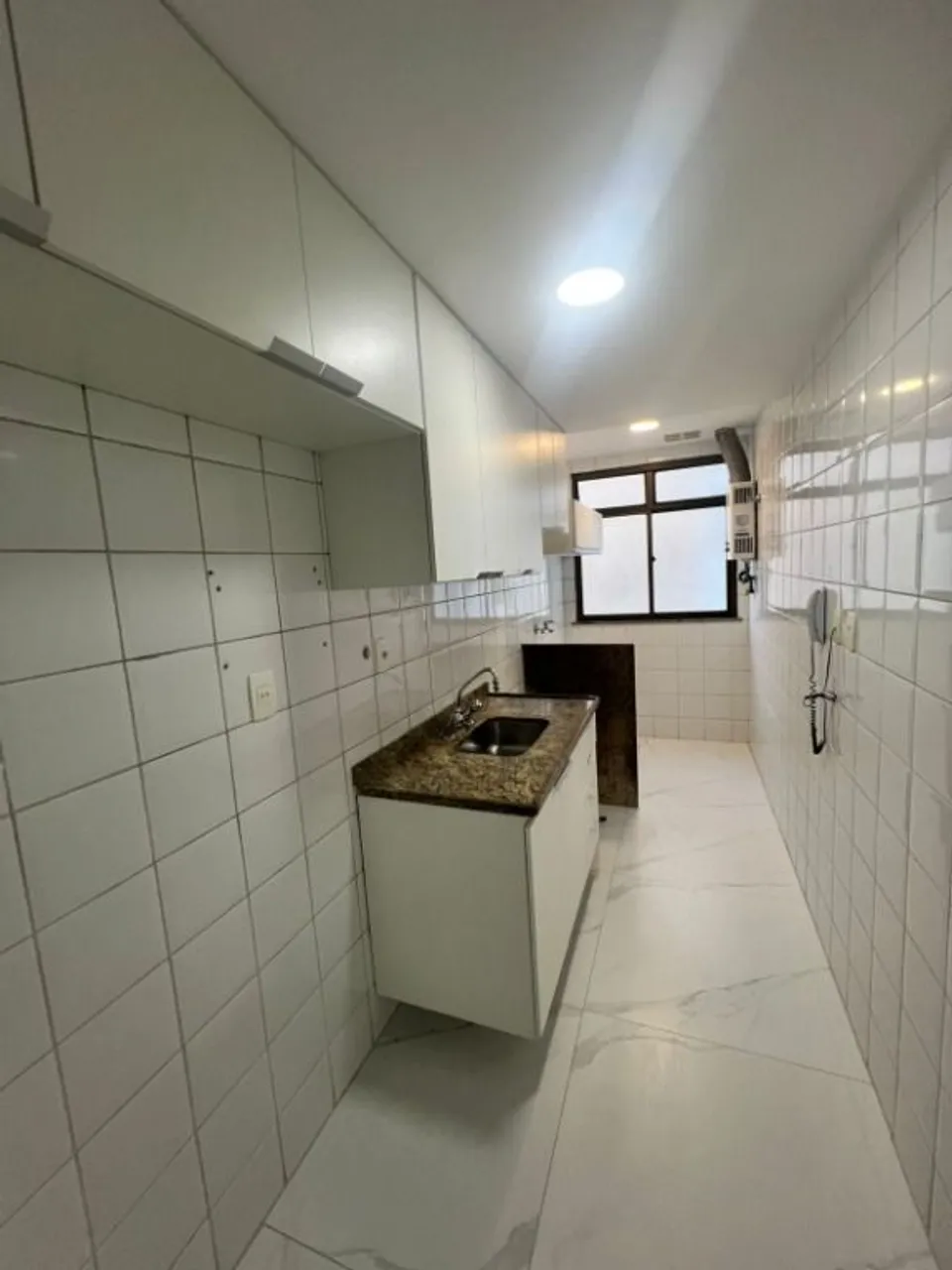 3-bedroom apartment with 3 bathrooms and 83 m² — photo 2