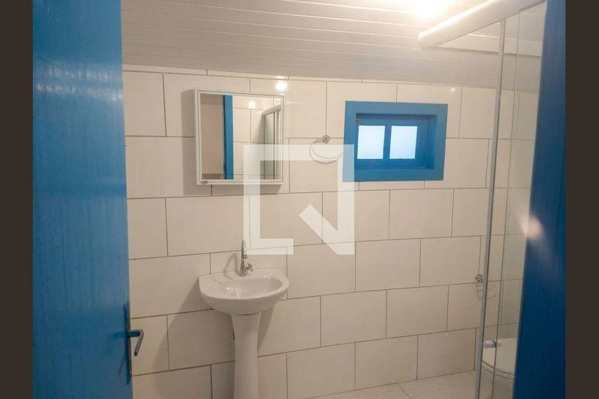 4-bedroom house with a grill on the balcony — photo 27