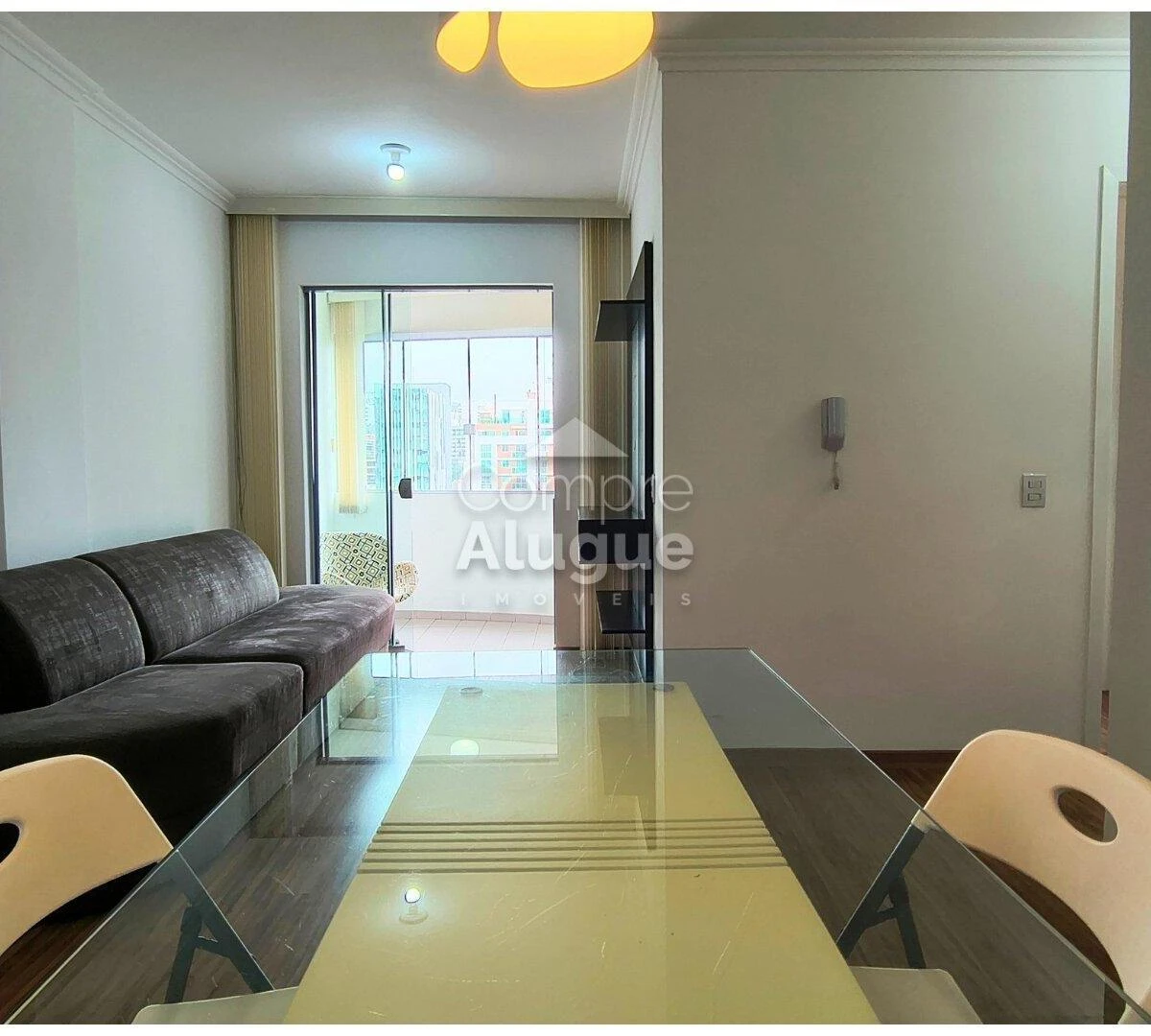 Glass-enclosed balcony in a one-bedroom apartment, 53 m² — photo 8
