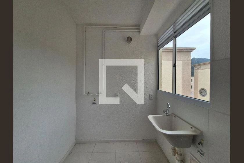 Rental apartment with 2 bedrooms and 100 m² — photo 3