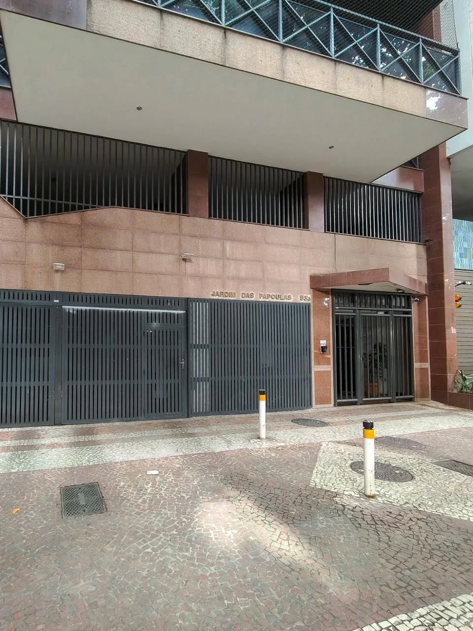 Apartamento mobiliado com 4 quartos e 2 vagas — photo 77