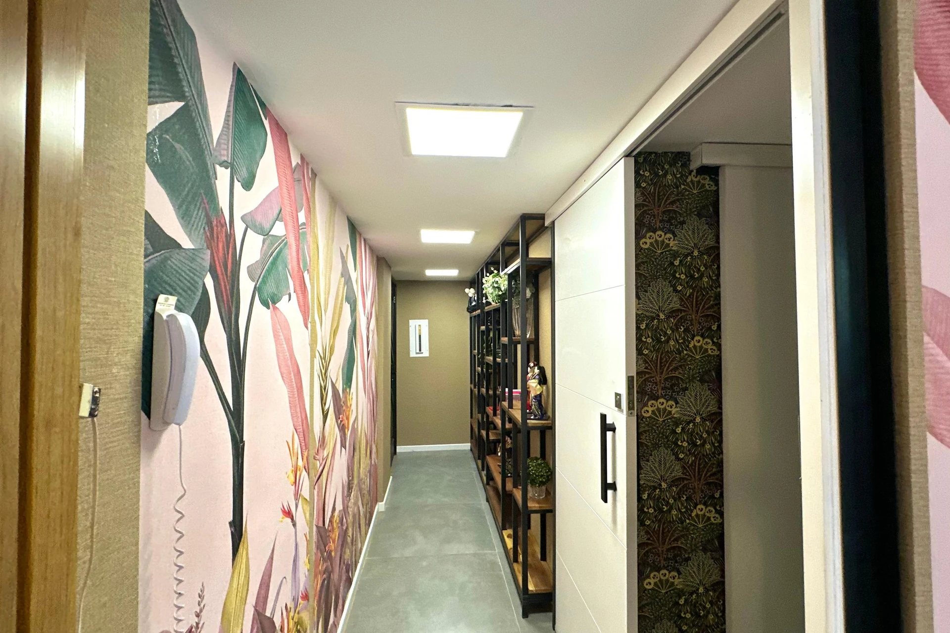 Apartamento mobiliado com 2 suítes e 3 banheiros — photo 57