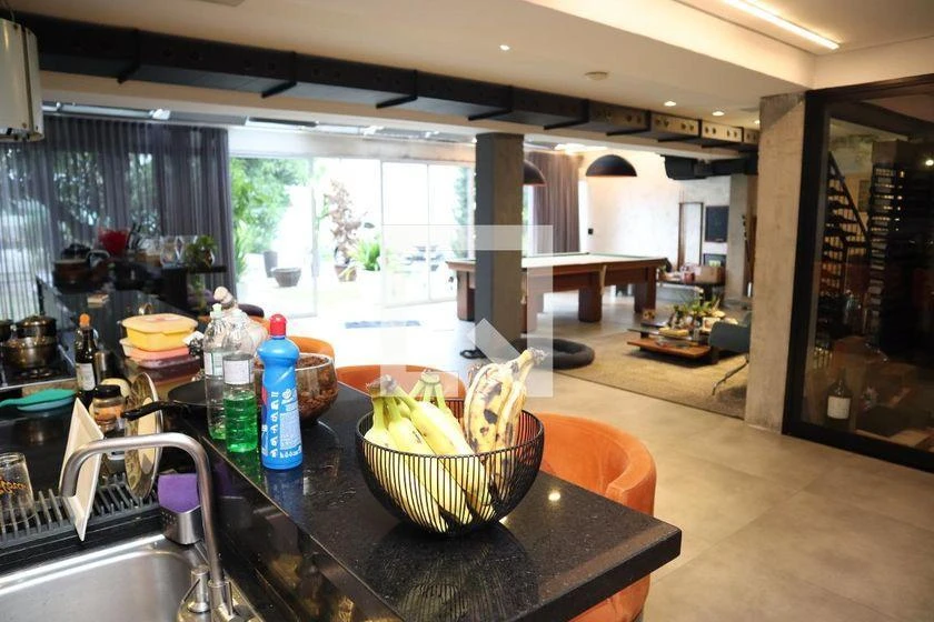 Furnished 525 m² house with 3 en-suites and gas kitchen — photo 11