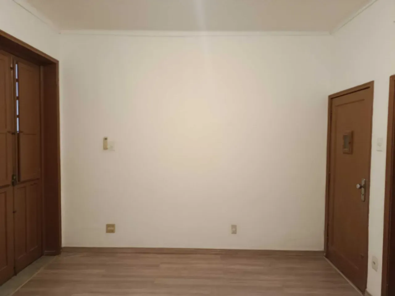 Apartamento de 3 quartos com cozinha separada e 85 m² — photo 10
