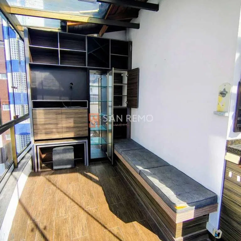Квартира 142 м² с панорамными окнами и застеклённым балконом — photo 8