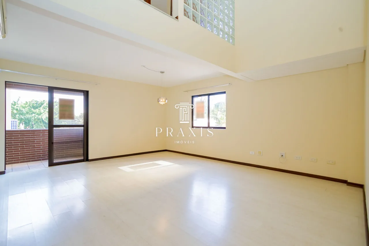 Duplex apartment with 2 bedrooms and a balcony — photo 7