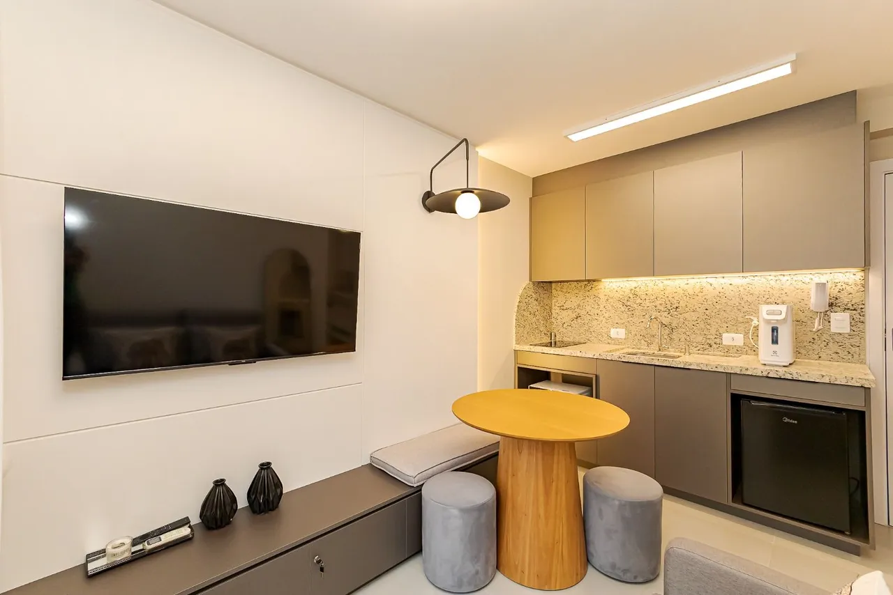 Furnished 39 m² studio with private BBQ area — photo 4