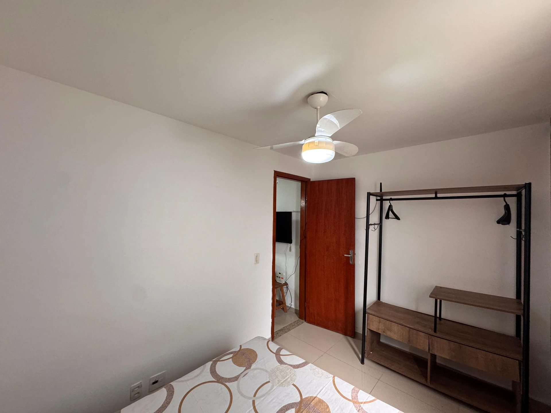 Washing machine in a one-bedroom apartment, 38 m² — photo 9