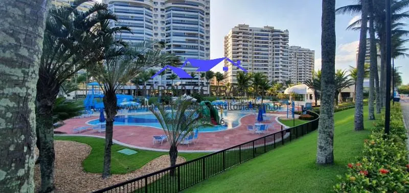 Apartamento com 3 quartos e cozinha integrada moderna — photo 29