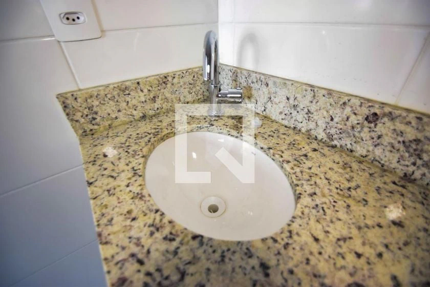 Apartamento de 2 dormitorios con balcón y 48 m² — photo 13