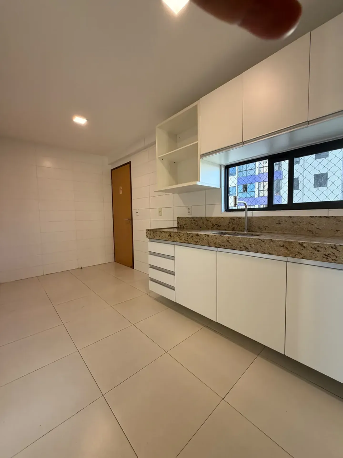 Квартира: 3 спальни, 1 со своей ванной, 93 м², Жуан-Песоа — photo 11