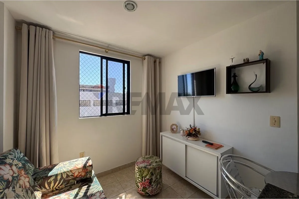 Furnished apartment, 45 m², with a home office — photo 8
