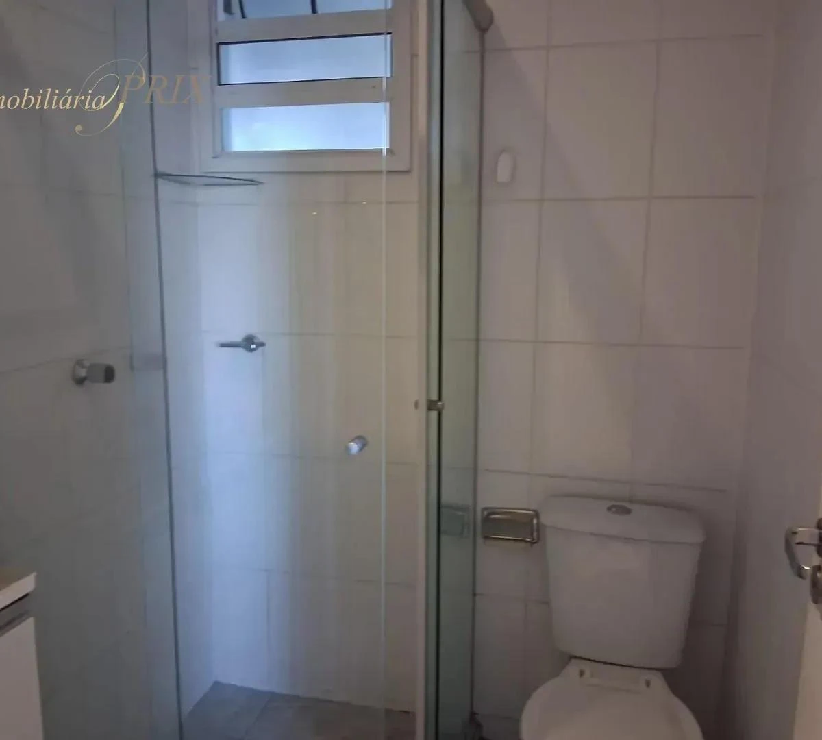 3-bedroom apartment with a glass-enclosed balcony — photo 4
