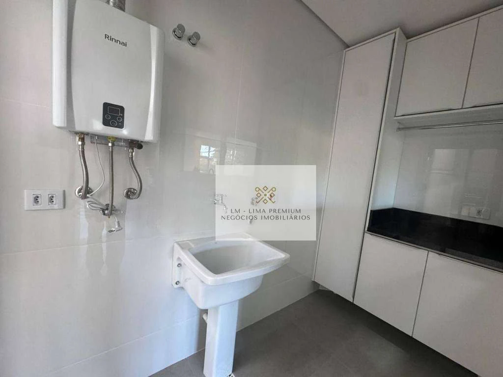 3-bedroom house with 230 m² and 5 parking spaces — photo 3