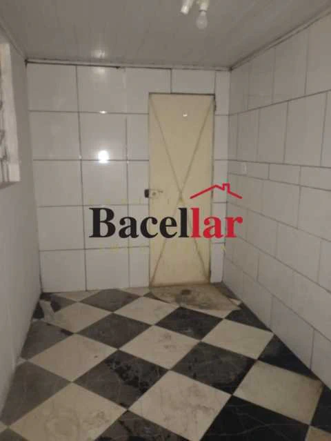 Будинок 120 м² з 2 спальнями та балконом — photo 11