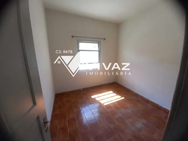 Ground-floor apartment with no parking, 1 bedroom and 1 bath