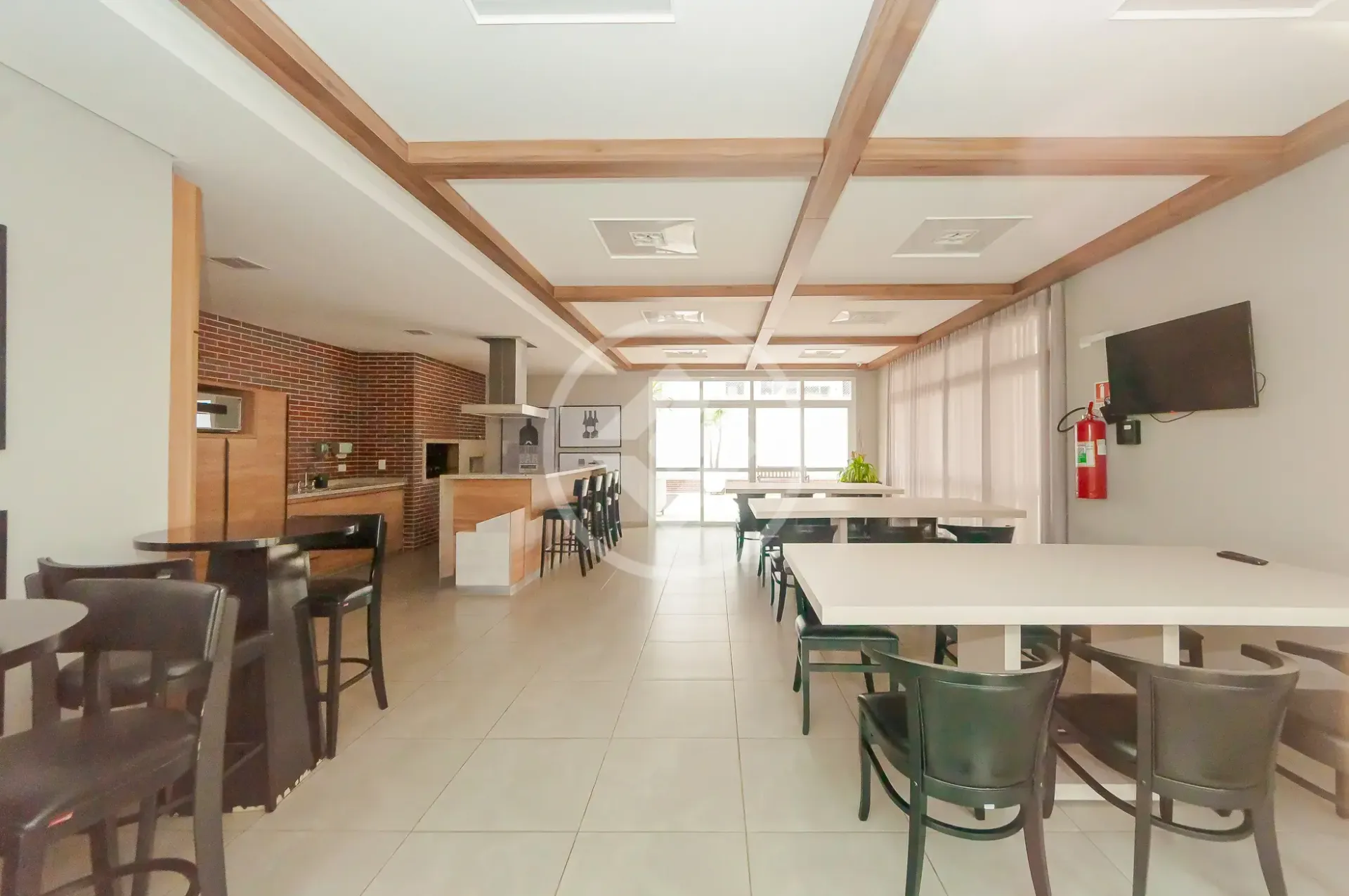 Furnished 3-bedroom apartment with 1 en-suite — photo 31