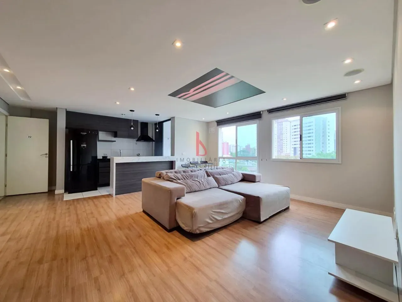 One-bedroom apartment in a building with a sauna — photo 24