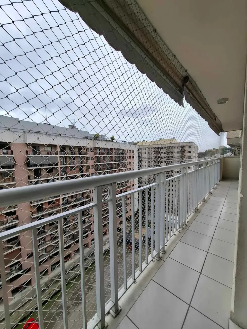 Apartamento com 2 quartos e cozinha fechada com coifa — photo 14