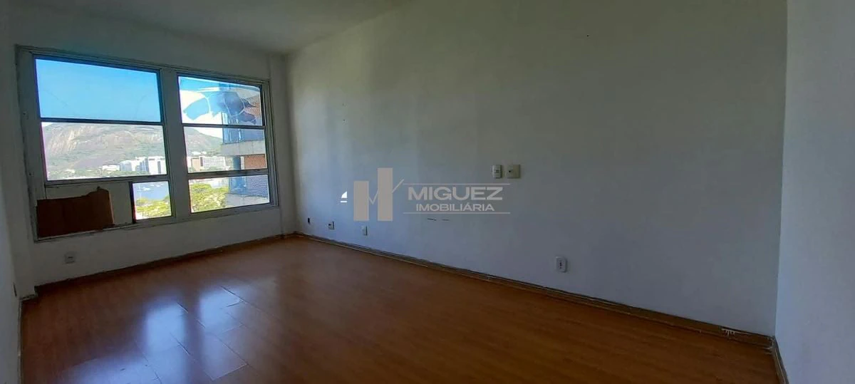 Apartamento de 190 m² com 3 quartos e vaga, cozinha fechada — photo 19
