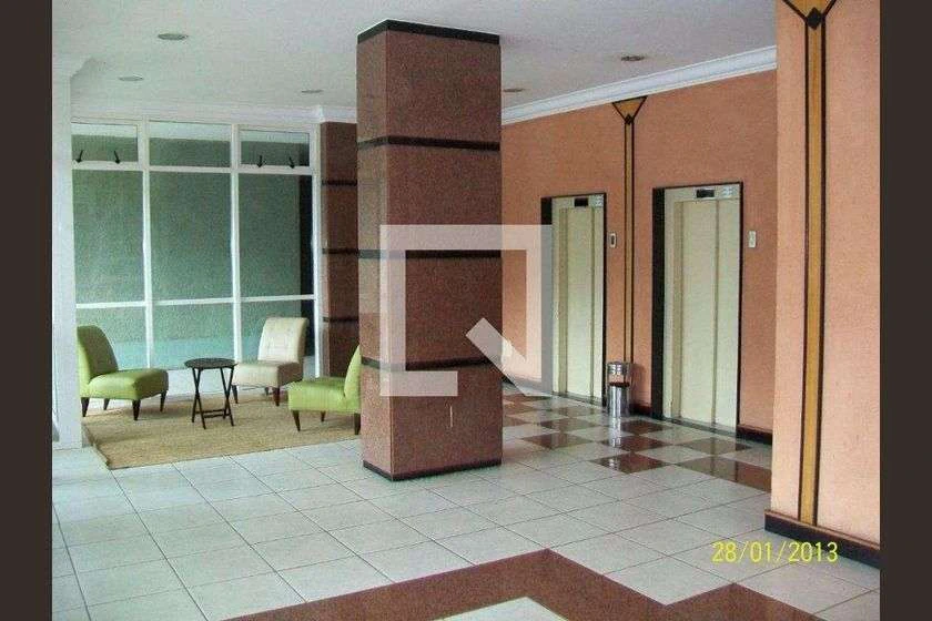 221 m² rental apartment with 4 bedrooms and a balcony — photo 21