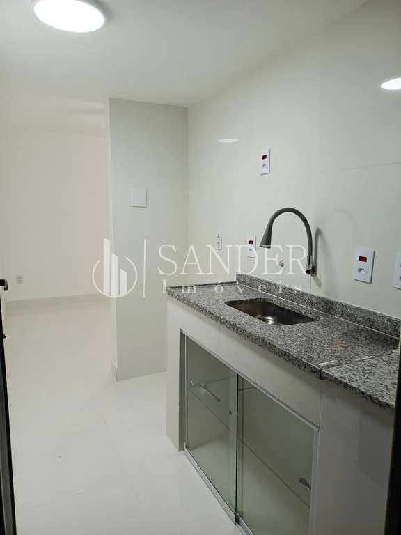 30 m² apartment with 1 bedroom and 2 garage spaces — photo 9