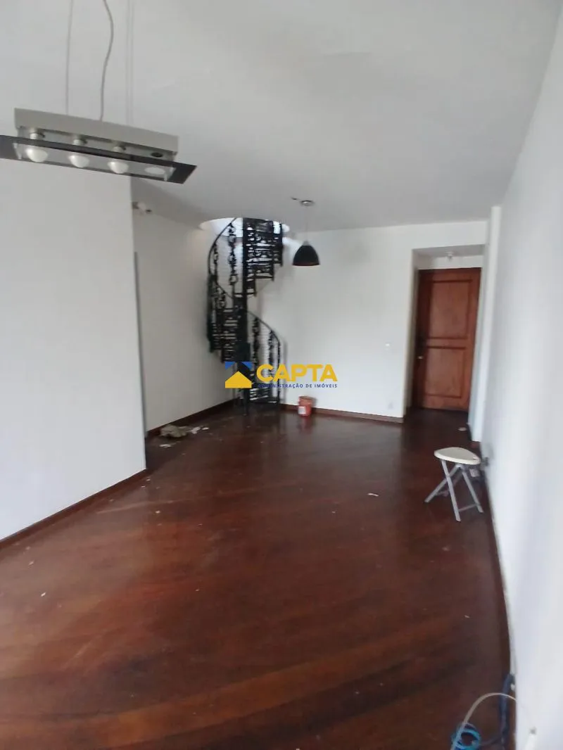 Apartment with 4 bedrooms and a terrace — photo 14