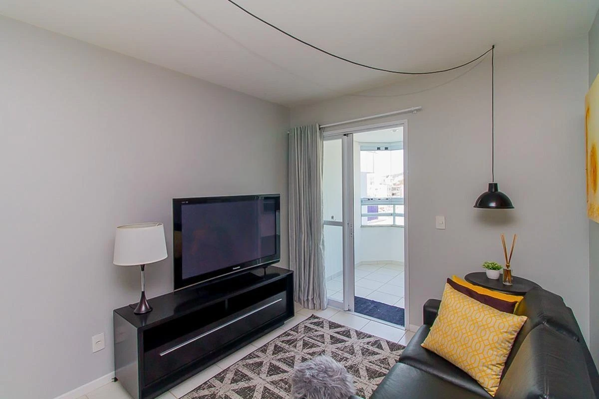 Departamento con balcón gourmet en Florianópolis — photo 16