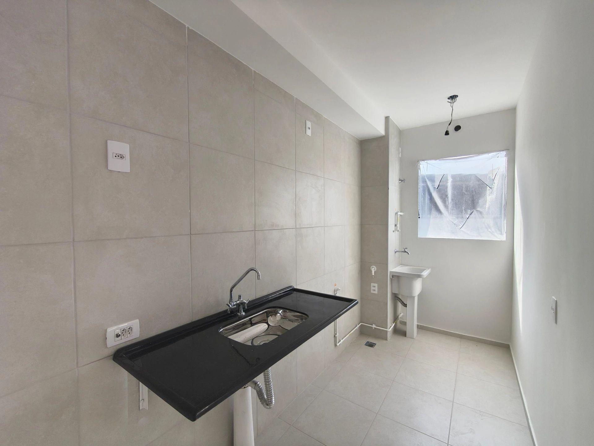 Apartamento de 2 quartos em condomínio com academia — photo 5
