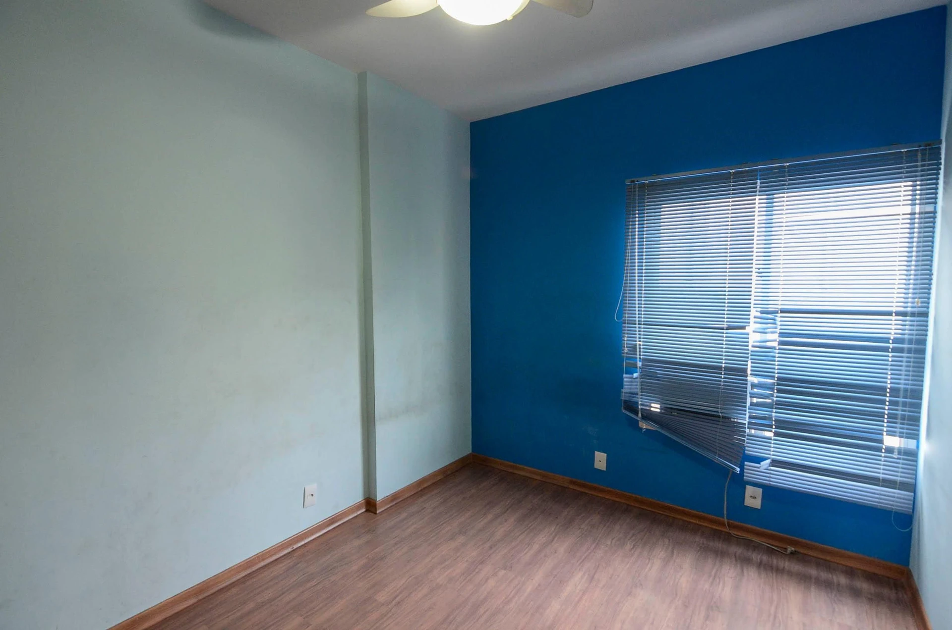 Apartamento para alugar com 4 quartos, 1 suíte e varanda — photo 24