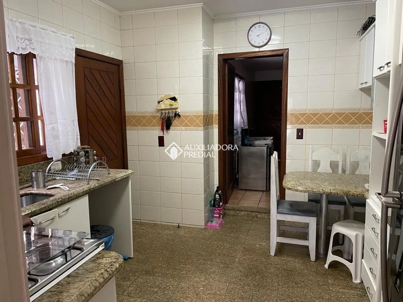 Casa amueblada con 5 dormitorios y cocina cerrada — photo 24