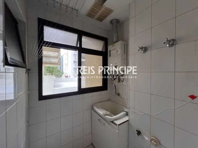 2-bedroom apartment in a building with a sauna — photo 15
