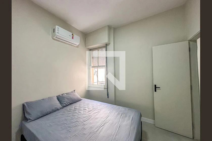 32 m² 1-bedroom apartment with a compact kitchenette — photo 13