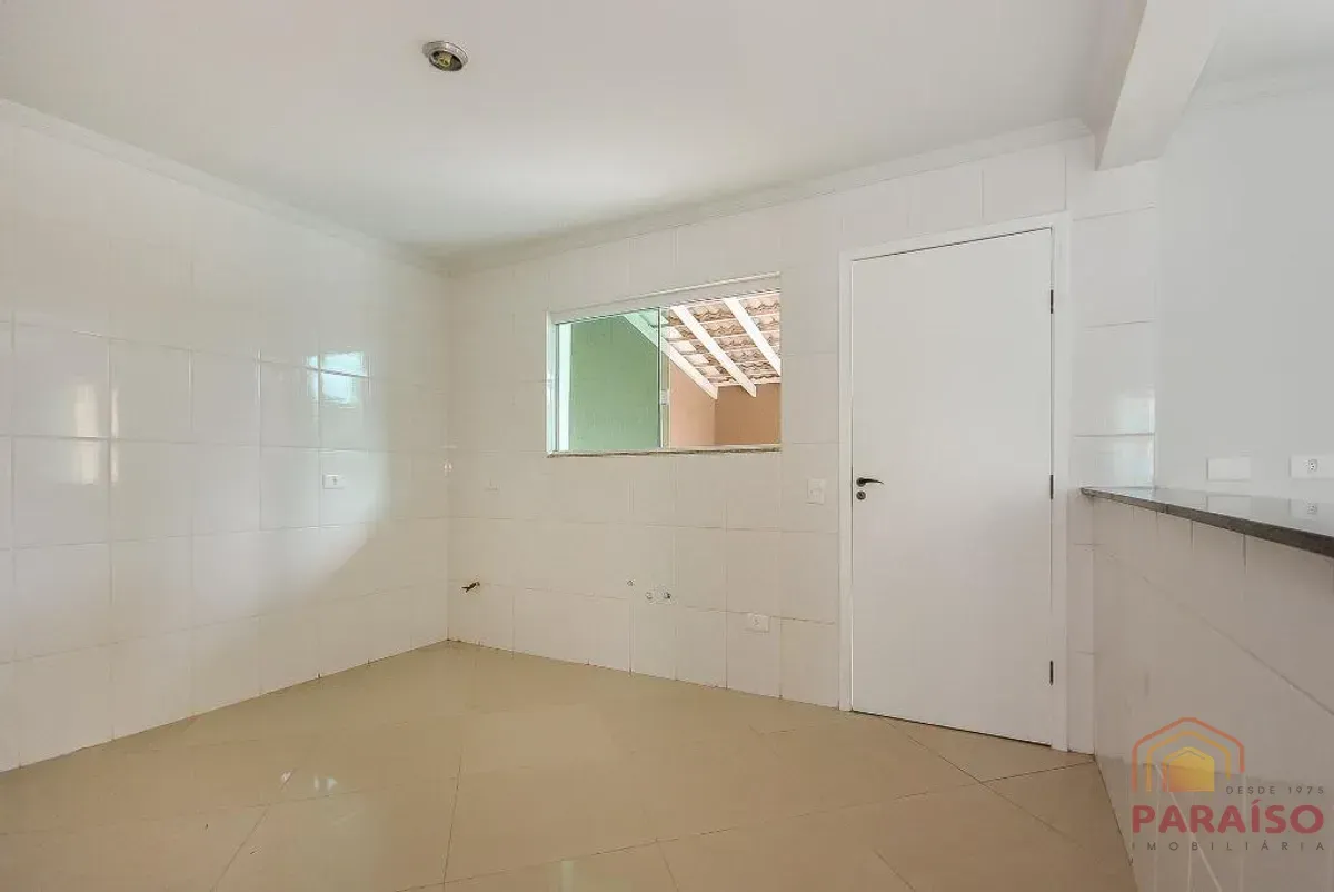 House with 3 bedrooms, balcony and 3 parking spaces — photo 27
