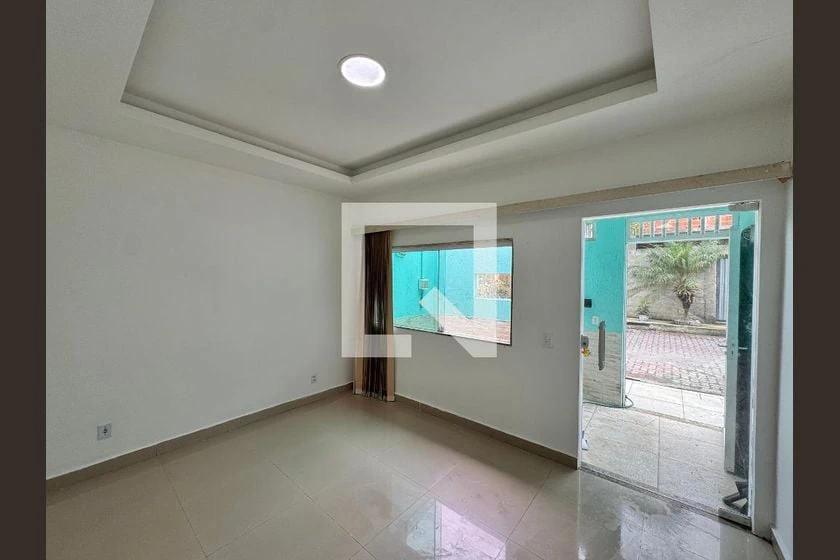 Single-story house with 2 bedrooms, 1 bath and 150 m² with balcony — photo 3