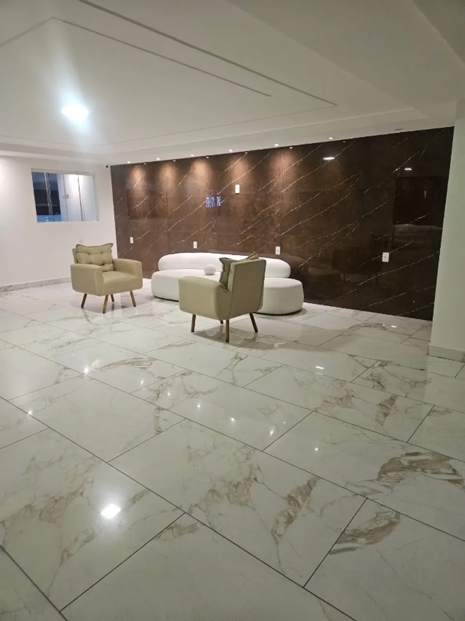 Квартира с кухней открытого плана и 3 спальнями — photo 8