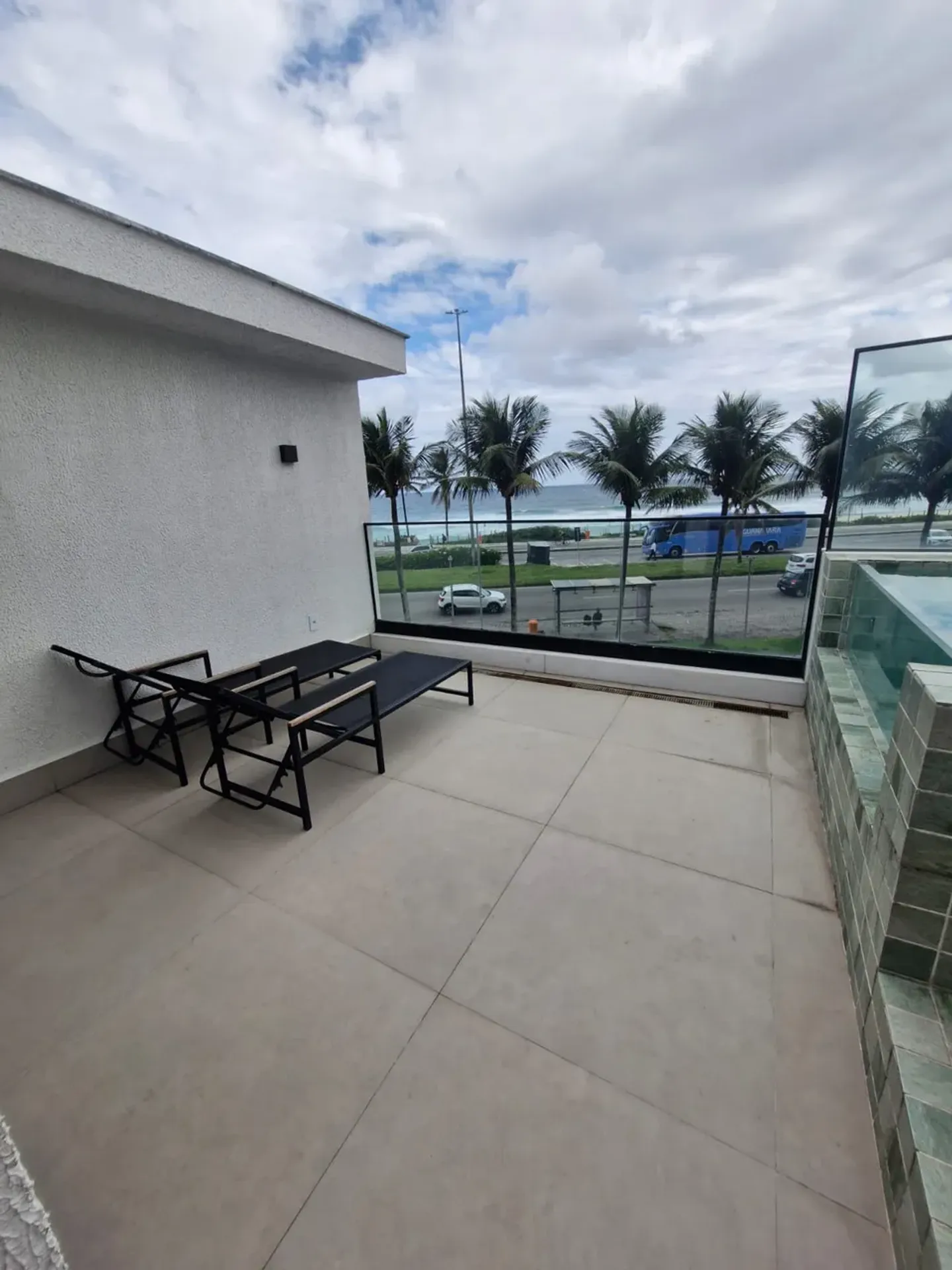 Furnished house, 280 m², with a water view — photo 20