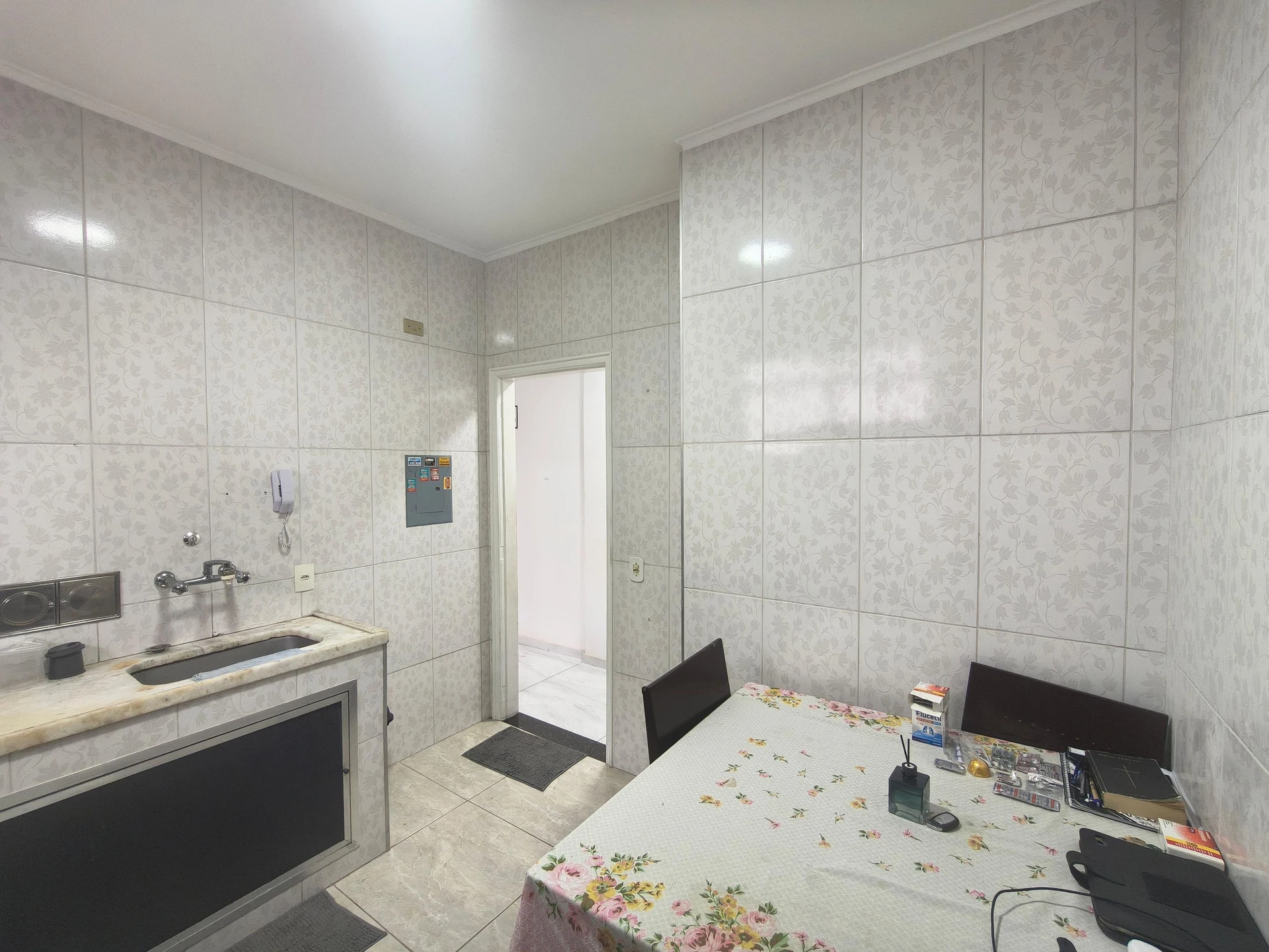 Apartment with 2 bedrooms and a balcony — photo 20