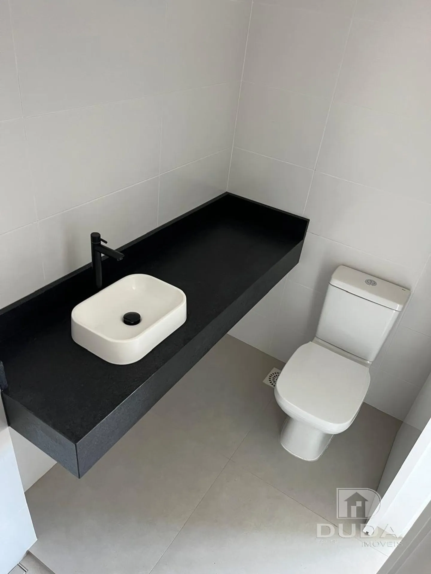 Furnished 1-bedroom apartment with 87 m² — photo 13